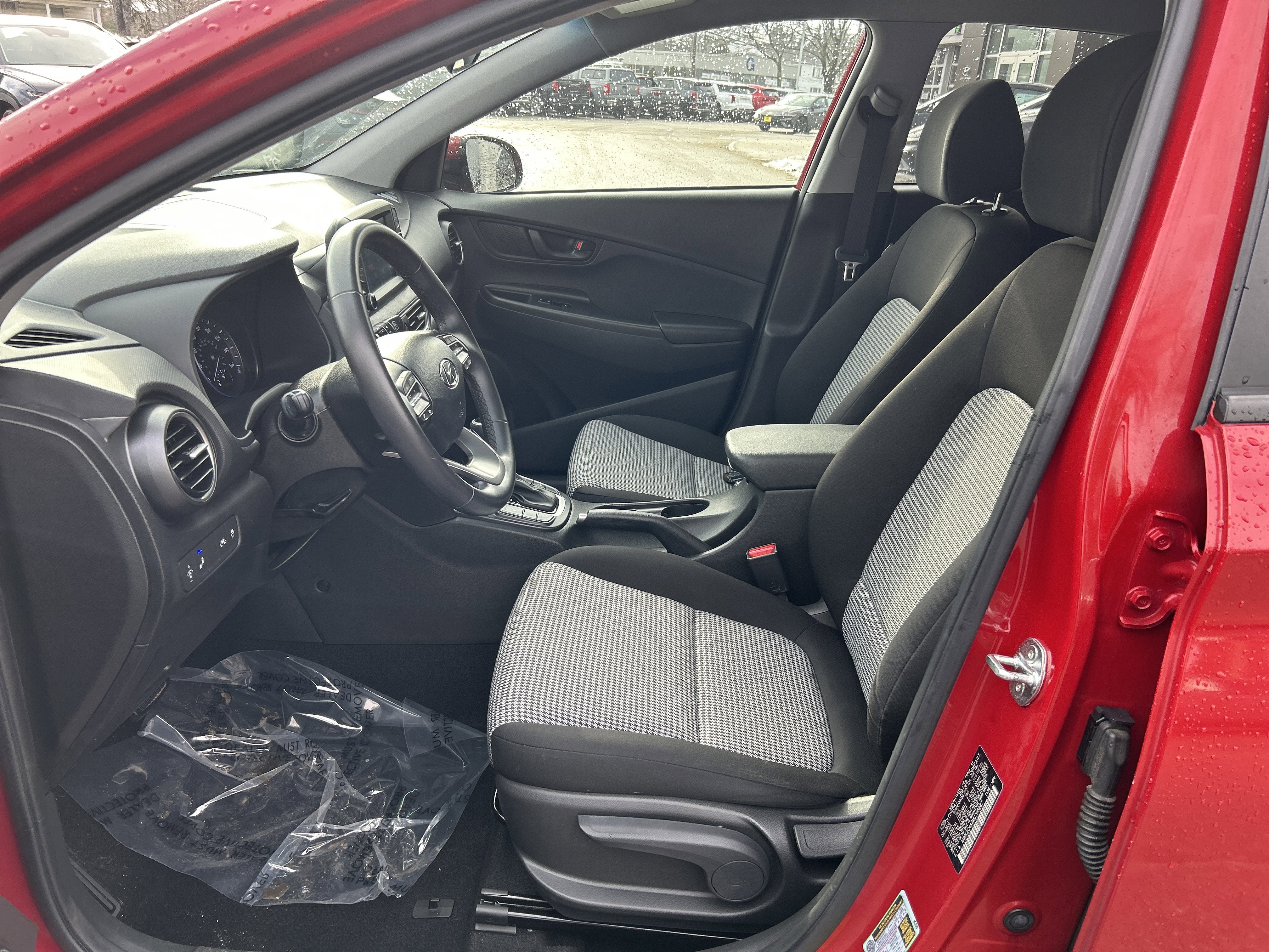 2021 Hyundai KONA SEL