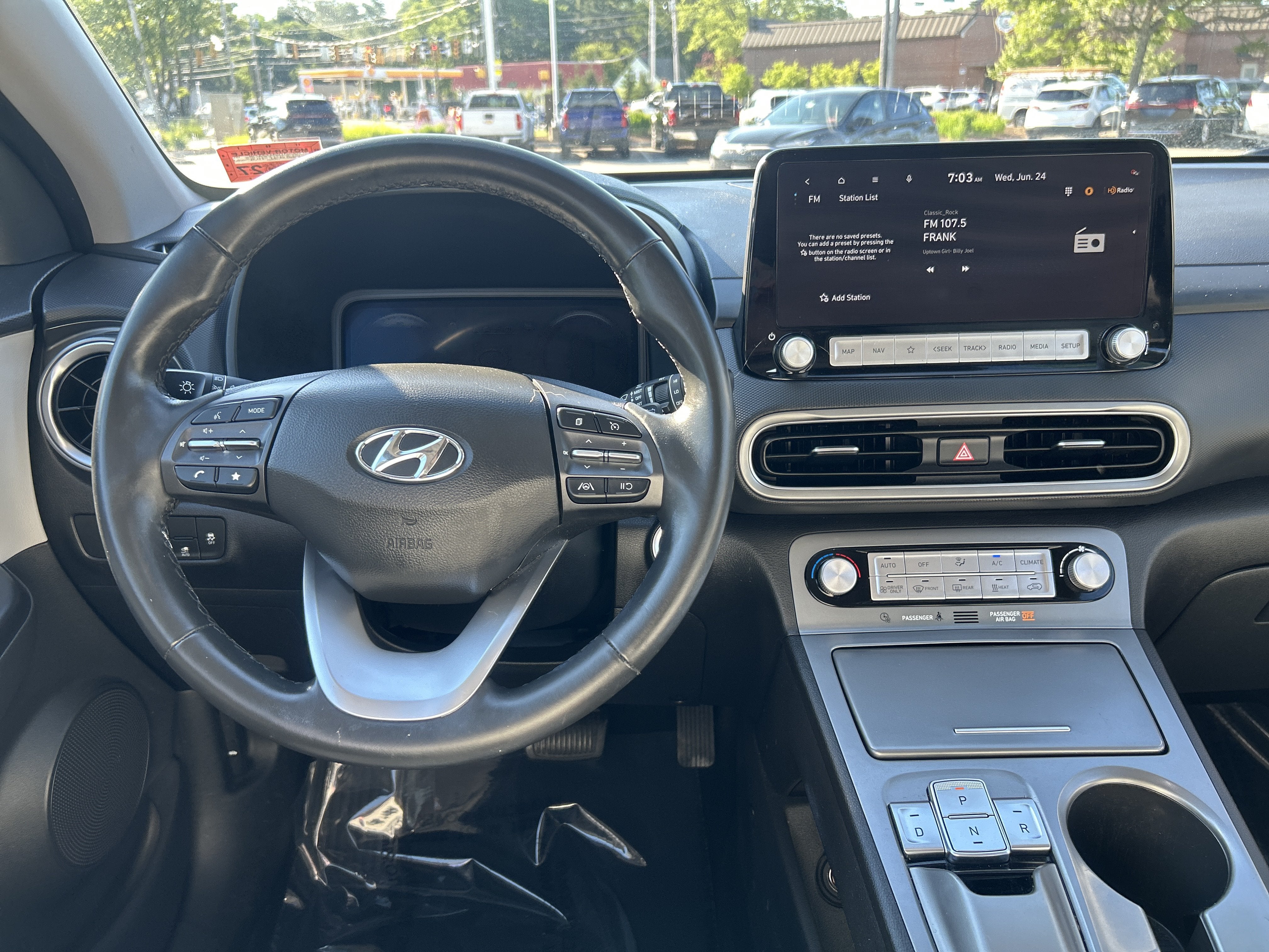 2023 Hyundai KONA ELECTRIC SEL