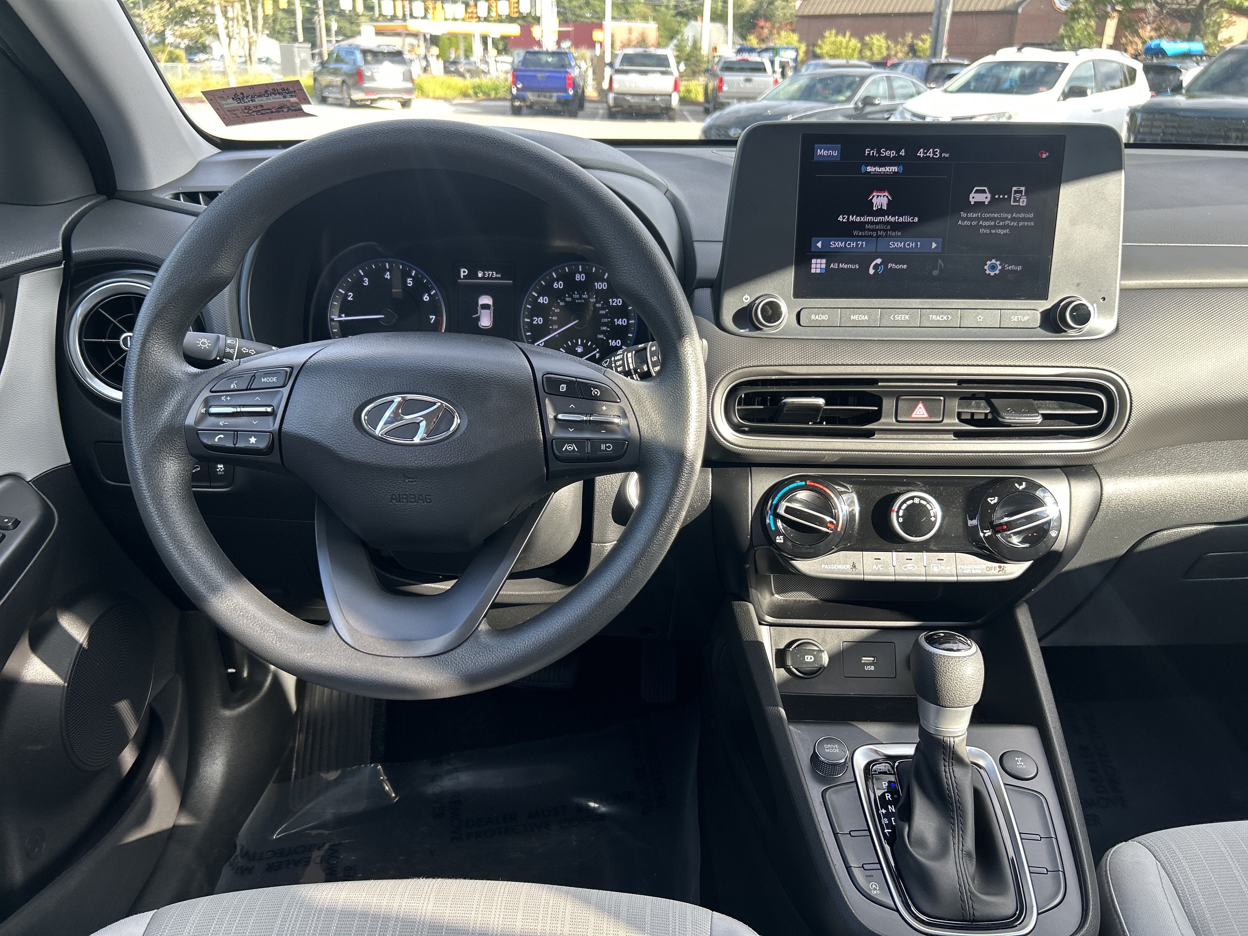 2023 Hyundai KONA SEL