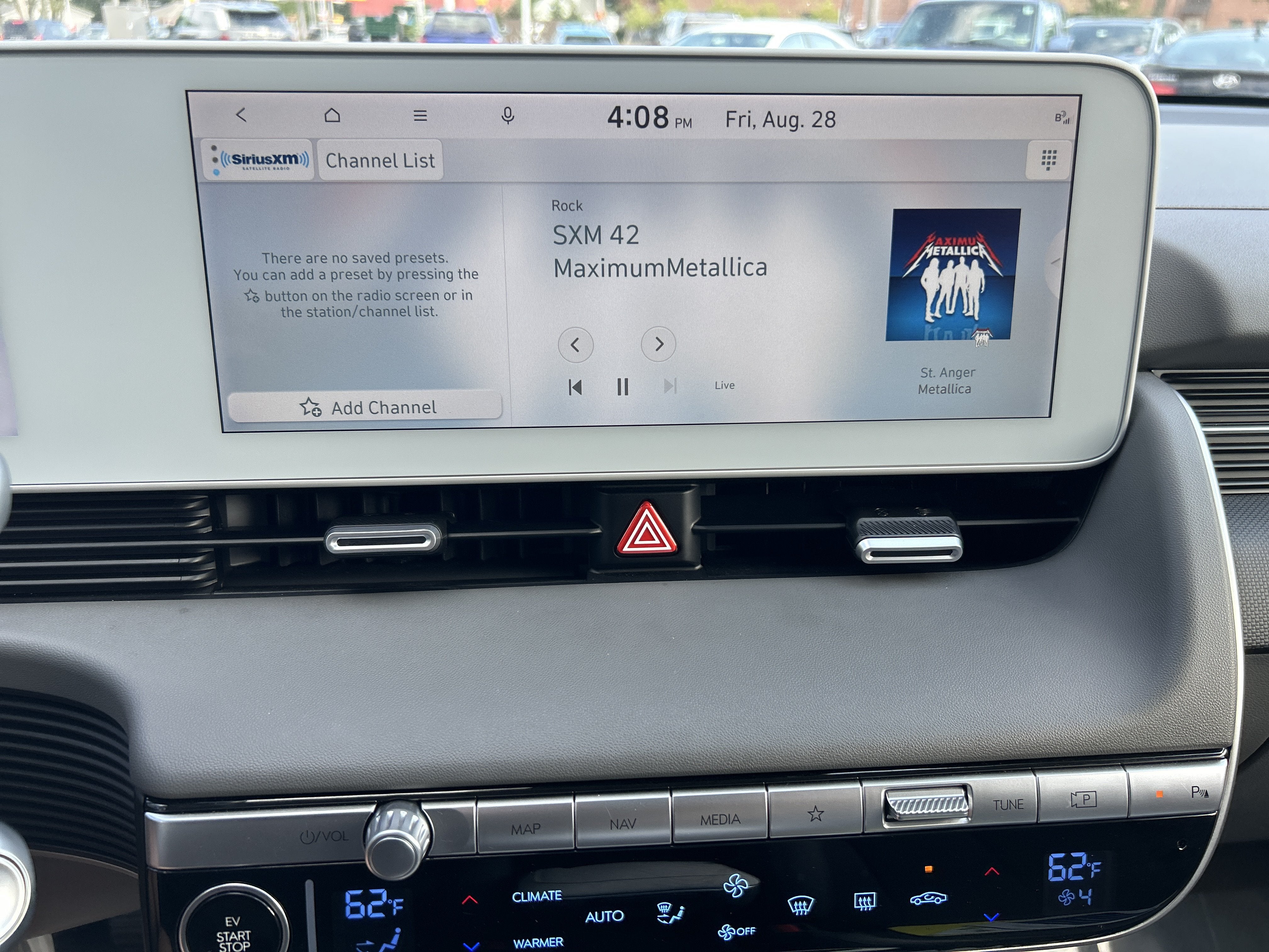 2024 Hyundai IONIQ 5 SE - Photo 24