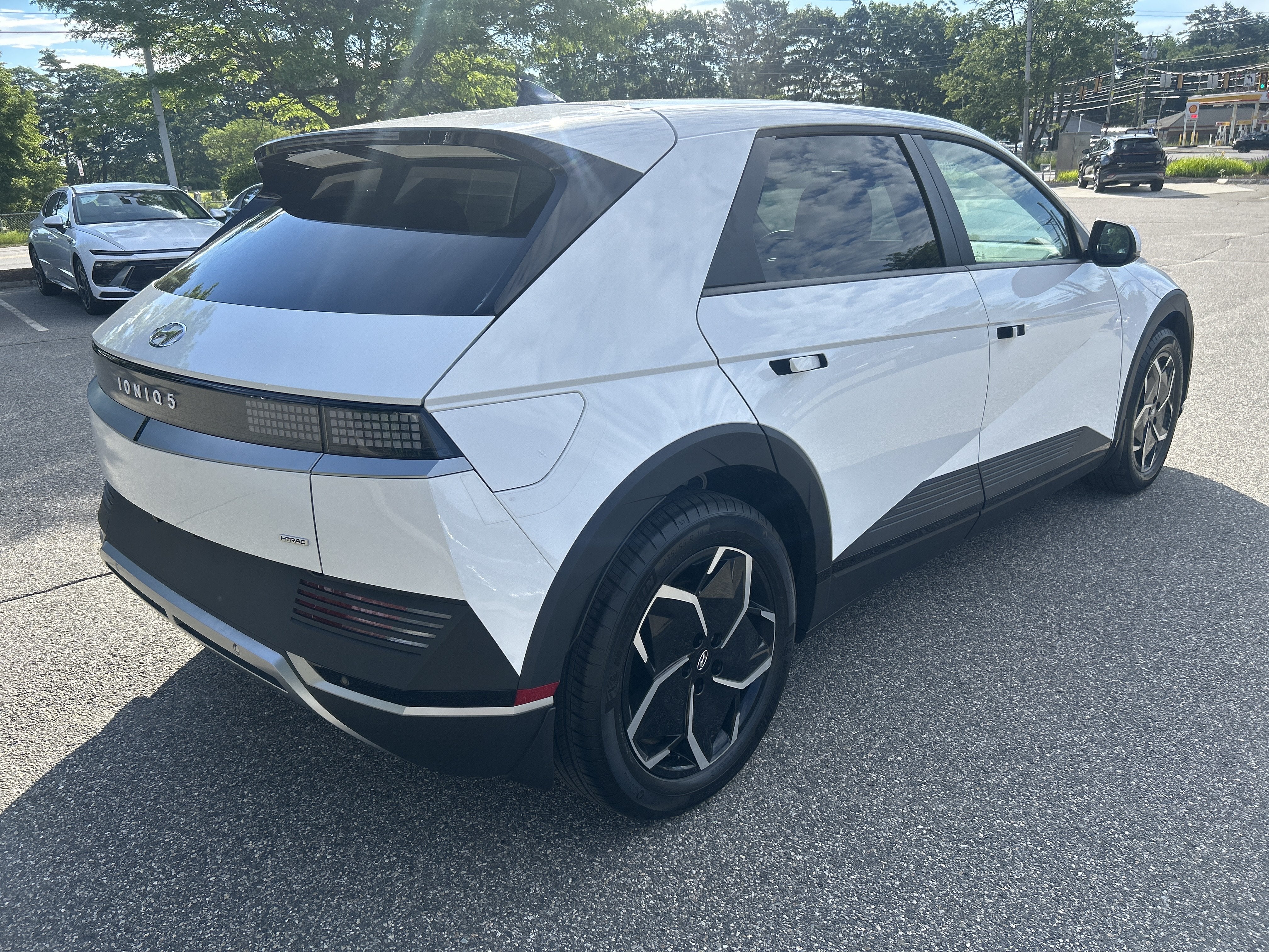 2024 Hyundai IONIQ 5 SEL