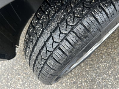 2023 Hyundai VENUE SE