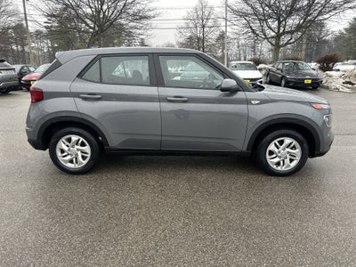 2023 Hyundai VENUE SE
